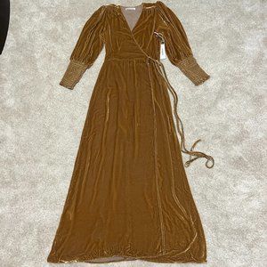 Reformation Mandi Dress Size Small Reyes Gold Faux Velvet Wrap Silk Blend NWT